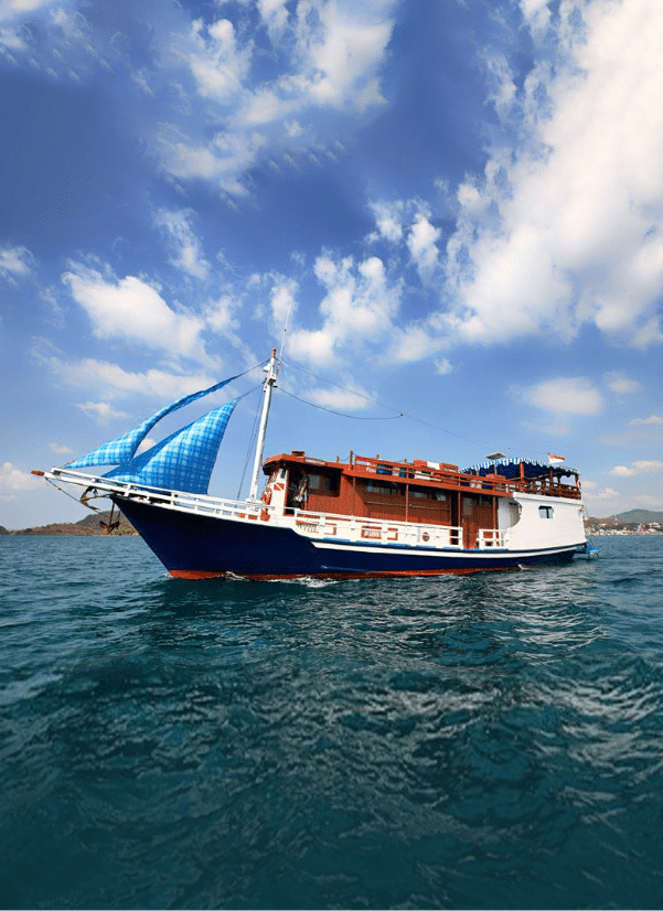 MV NusaTara